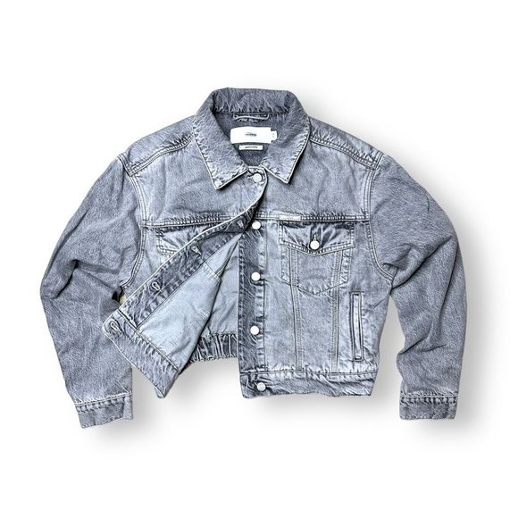 Free People x CLOSED Elin Cropped Organic Cotton Denim Trucker Jacket - Picture 7 of 12